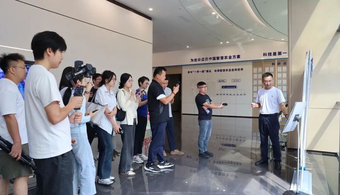 从世纪运河到人工智能，看政协之为