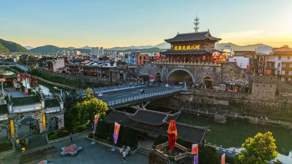风展红旗物华新——福建长征出发地的故事与新章