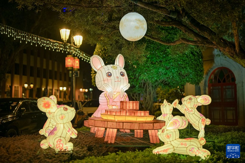圆月如期 灯火满城——澳门中秋即景