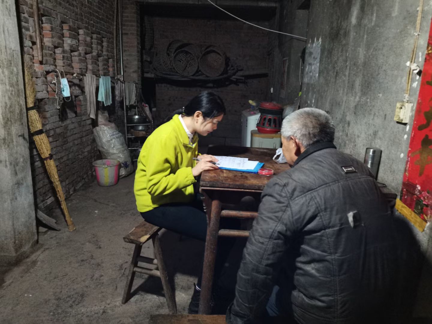 张瑾：但为简阳晚白桃，从此心乡是乡村