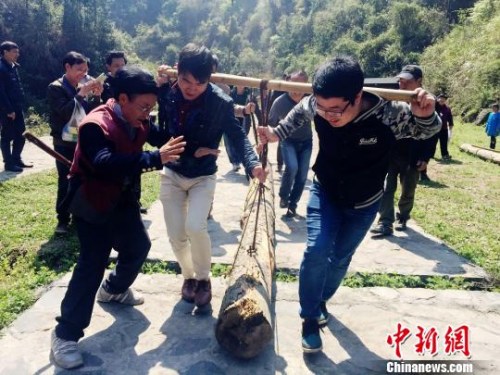 点击进入下一页
