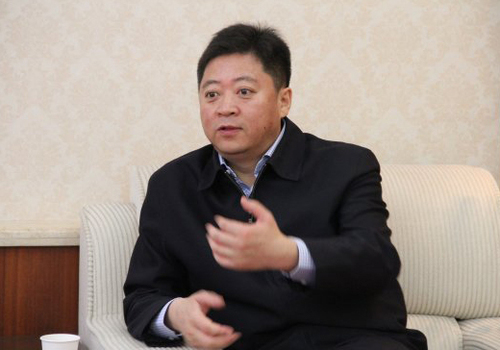 滕刚代表：弘扬孝德文化，践行核心价值观