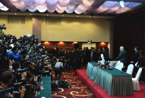 马航客机失联事件媒体发布会在京举行-2