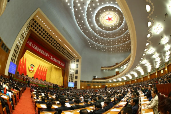全国政协十二届二次会议闭幕-2