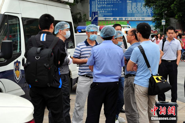广州火车站发生持刀砍人事件-6名群众受伤3