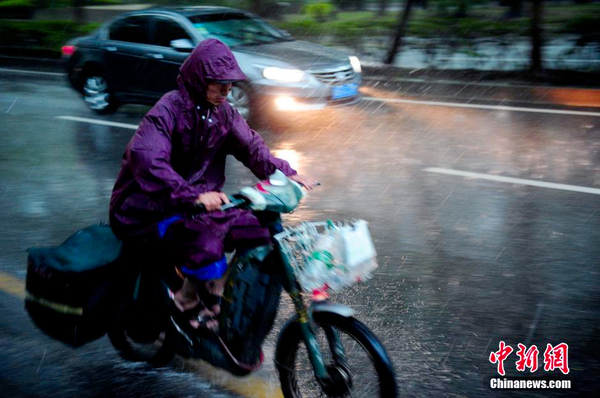 深圳发布暴雨红色预警-6