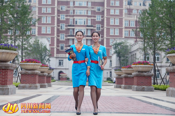 西航发布“中国最美校服”5