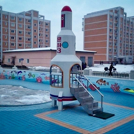 美联社摄影师手机拍朝鲜民生百态11