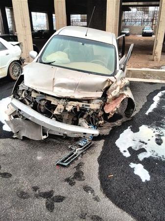 事发轿车。吴英供图