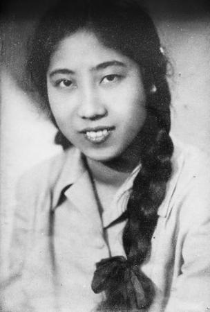 1959年，剪发之前特意拍的。