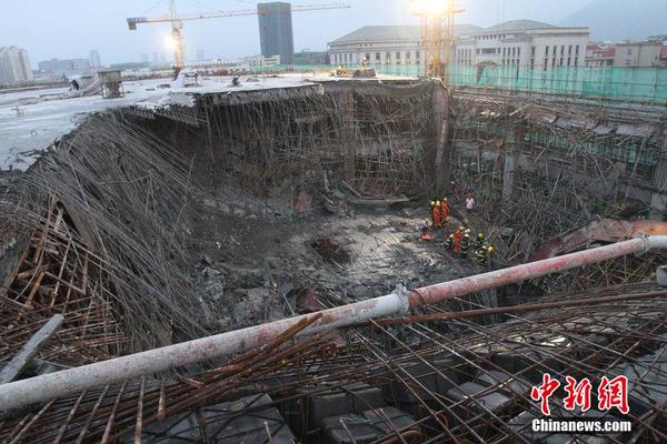 厦门在建商场坍塌2
