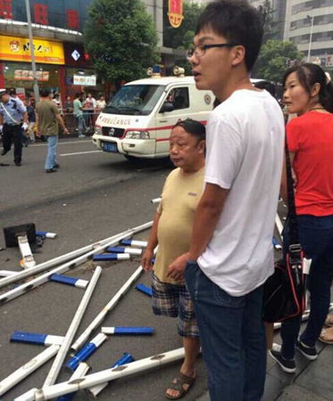常州南大街车祸2
