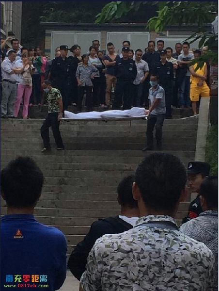 女子割下双亲头颅2