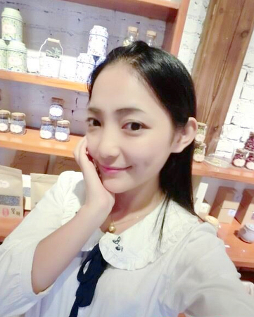 婺源篁岭景区“最美老板娘”走红网络2
