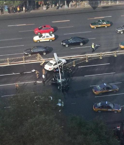 事发后，武警交警民警特警联防全部赶到现场。