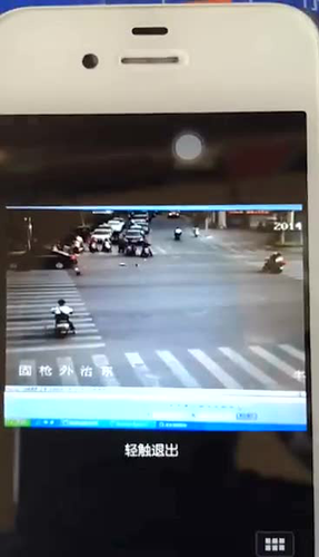 圣湖路口电动车被撞飞截图