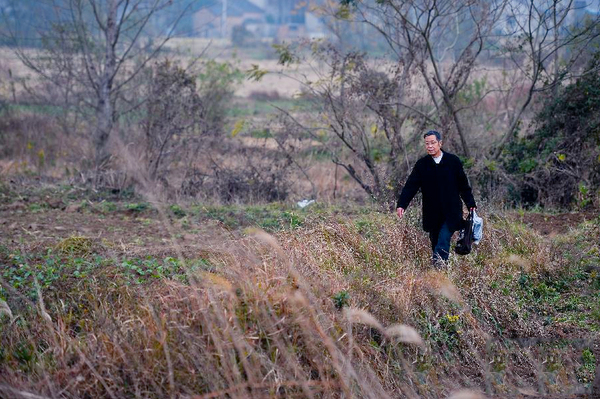 费仲兴：为834名南京大屠杀死难者找回姓名2