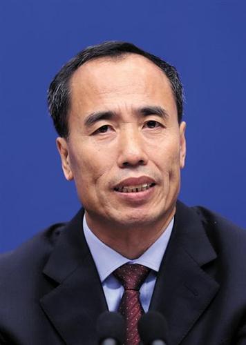 　储户存款失踪后，银行需要调查是什么原因引起的。不管是因为银行管理或信息系统漏洞，还是因为个别社会犯罪分子和银行的工作人员相互勾结造成对存款资金的诈骗等，都要进行处理。——银监会副主席王兆星