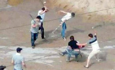 江西数十人街头火拼-场面火爆如黑帮电影3