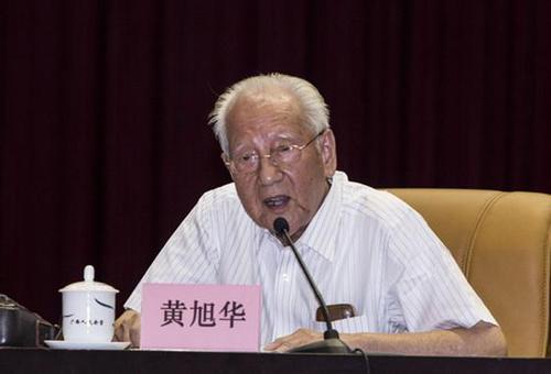 中国第一代核潜艇091、092的总设计师黄旭华院士