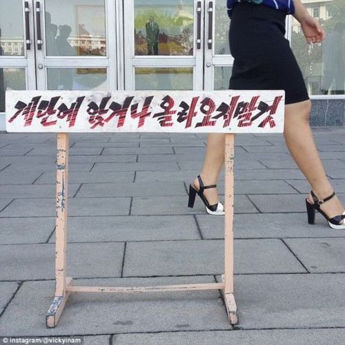 金正恩夫人李雪主引领朝鲜高跟鞋潮流