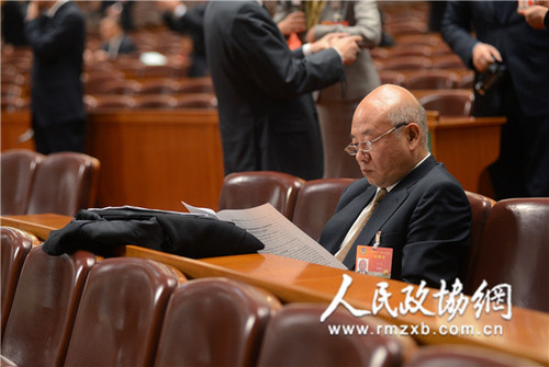 罗哲夫