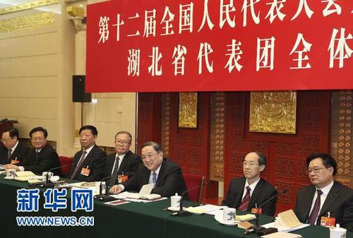 3月5日，中共中央政治局常委、全国政协主席俞正声参加十二届全国人大三次会议湖北代表团的审议。 新华社记者 庞兴雷 摄