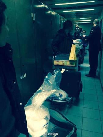 数十名中国人携带卤水被认为冰毒 遭俄罗斯扣留