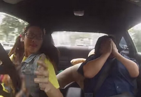 女车手装菜鸟漂移吓跑教练2