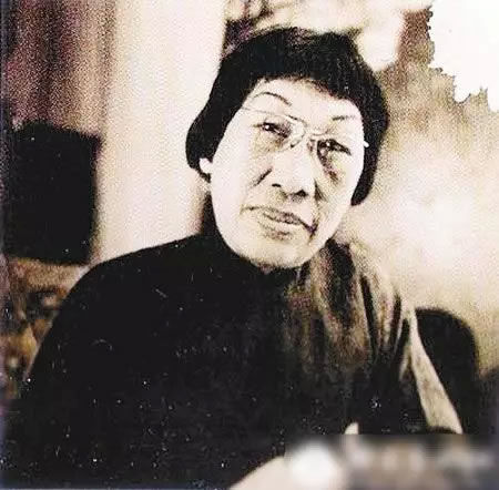 那些改变艺术界却又身世坎坷的女性大腕们 那些改变艺术界却又身世坎坷的女性大腕们