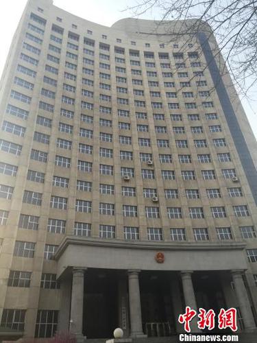 哈尔滨延寿县看守所“9.2”逃脱案今日在哈尔滨市中级人民法院开庭审理　解培华　摄1