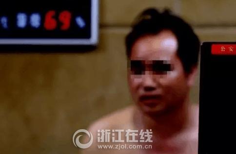 嫌疑人阿韦(化名)接受审讯。