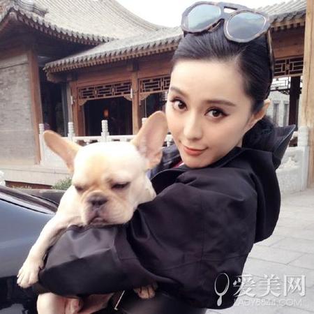 一个媒体人生病了，她知道消息后默默捐钱给对方，多少人看到都要路人转粉了啊!
