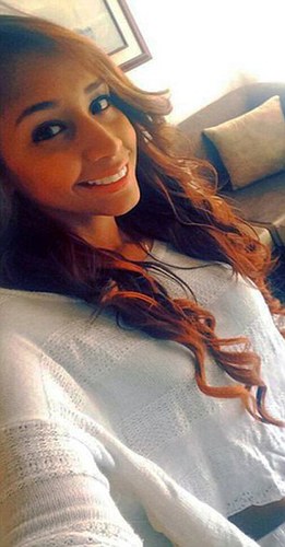Juliana Lopez本来已经拥有了整个世界，她自己开了一家时髦的精品店，还主持一档电视节目，还是一名有名气的专业足球运动员。