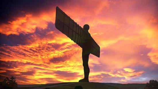 安东尼•葛姆雷,《北方的天使》(1994-8)图片: © Antony Gormley and Gateshead Council.