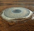 实拍俄罗斯泥火山壮观景象