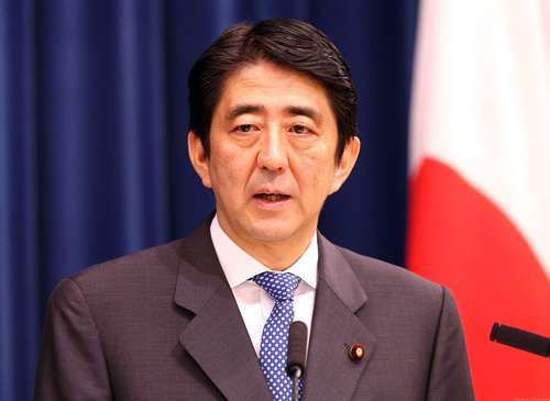 日本政府自取其辱为哪般