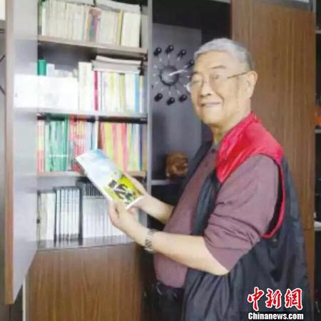 黑猫警长之父