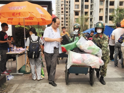 天津港爆炸一月民间镜像(组图)