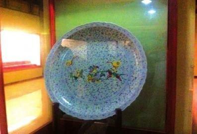 资料图:在冀宝斋这个晋代的盘子上,蜀国内讧,三英不战吕布战赵云。图片来源:华西都市报 资料图:在冀宝斋这个晋代的盘子上,蜀国内讧,三英不战吕布战赵云。图片来源:华西都市报