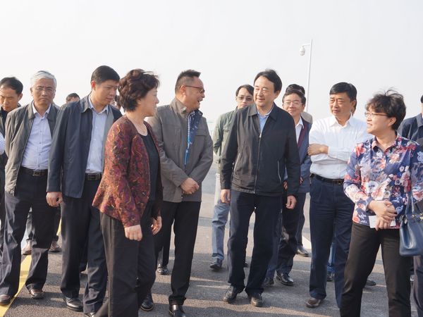 江苏省政协调研沿海化工园区环境保护情况