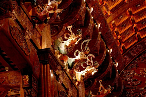 敦煌飞天侍女雕像