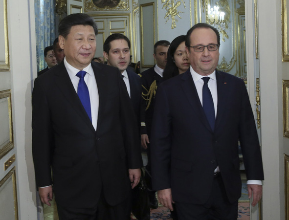习近平主席抵达巴黎5