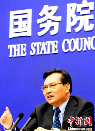 　资料图：国家统计局新闻发言人盛来运。中新社发 张勤 摄