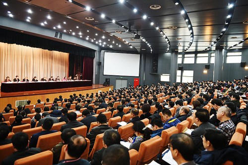 财政部：2016年及今后要继续实施积极的财政政策