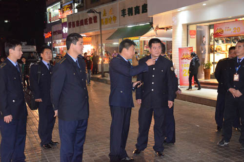 国务院：归并执法队伍 城管协管人数禁超在编人员