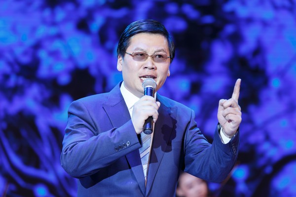 杨晓东朗诵