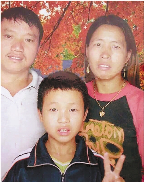 天津爆炸遇难消防员的母亲借试管婴儿再怀孕