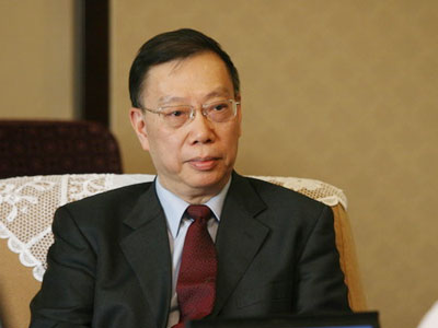 黄洁夫