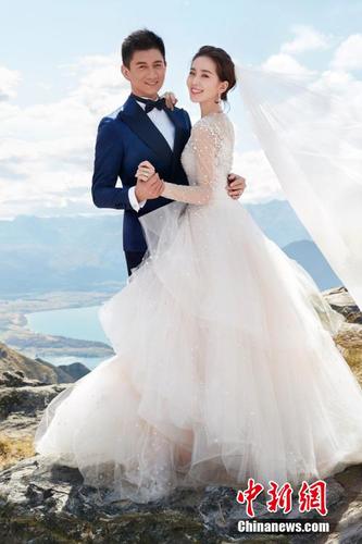 吴奇隆刘诗诗婚纱照首曝光 美轮美奂